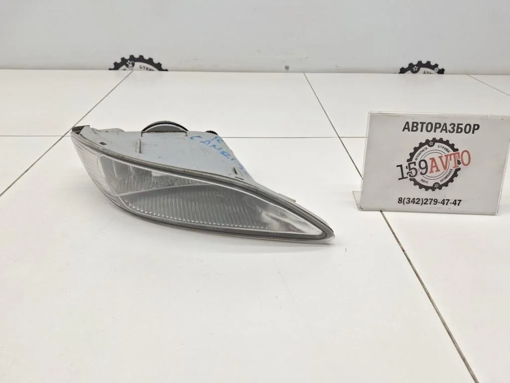 Фара противотуманная правая Toyota Camry XV30