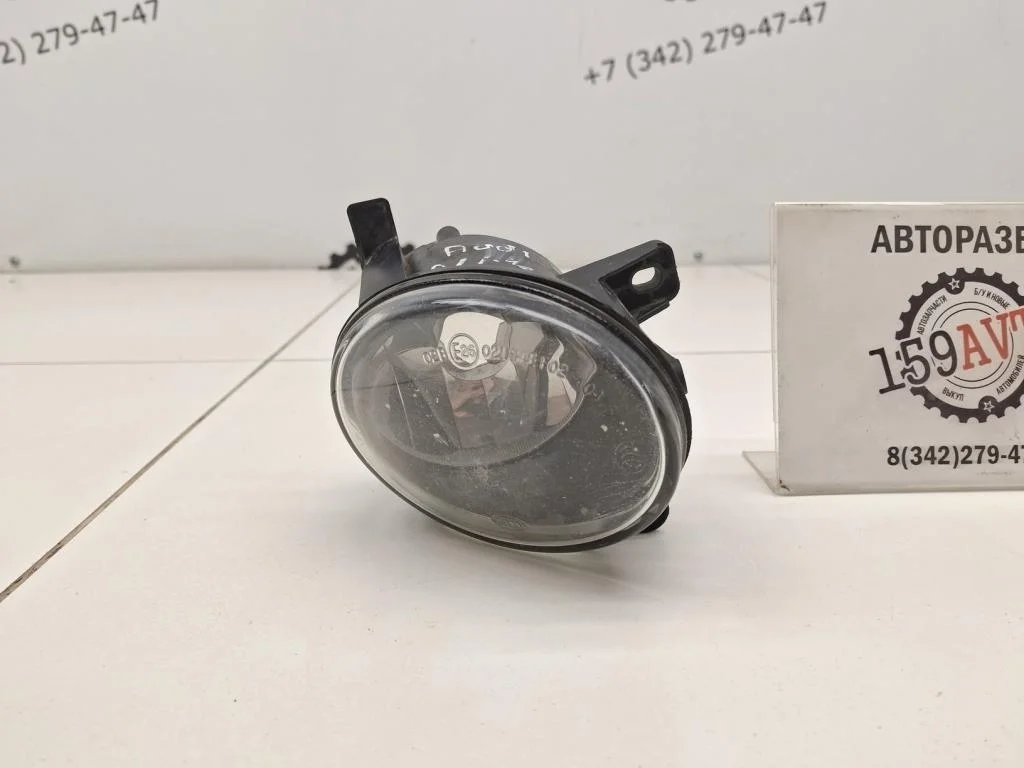 Фара противотуманная правая Audi Q5 8R