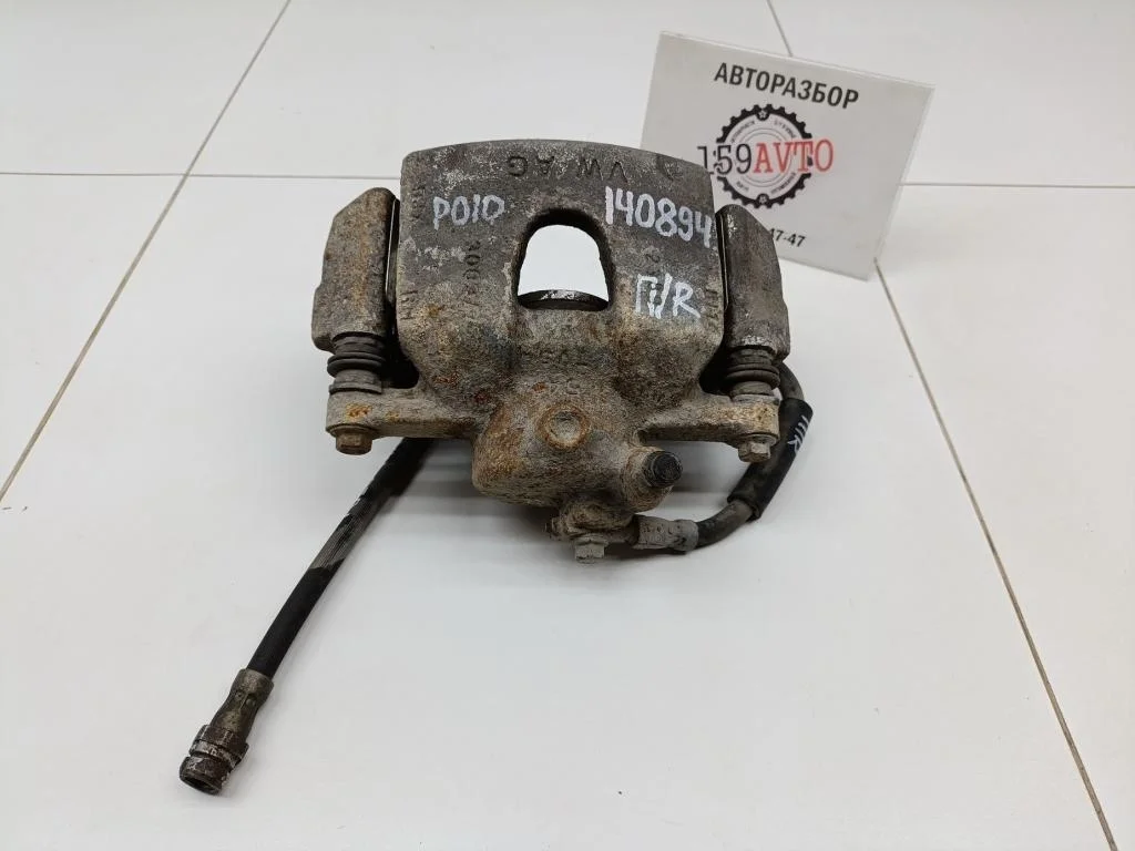 Суппорт передний правый Volkswagen Polo 5 2019