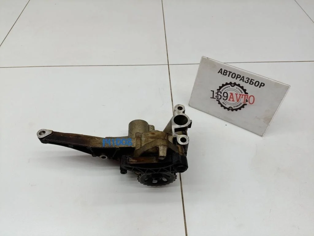 Насос масляный Mercedes-Benz Vito W639