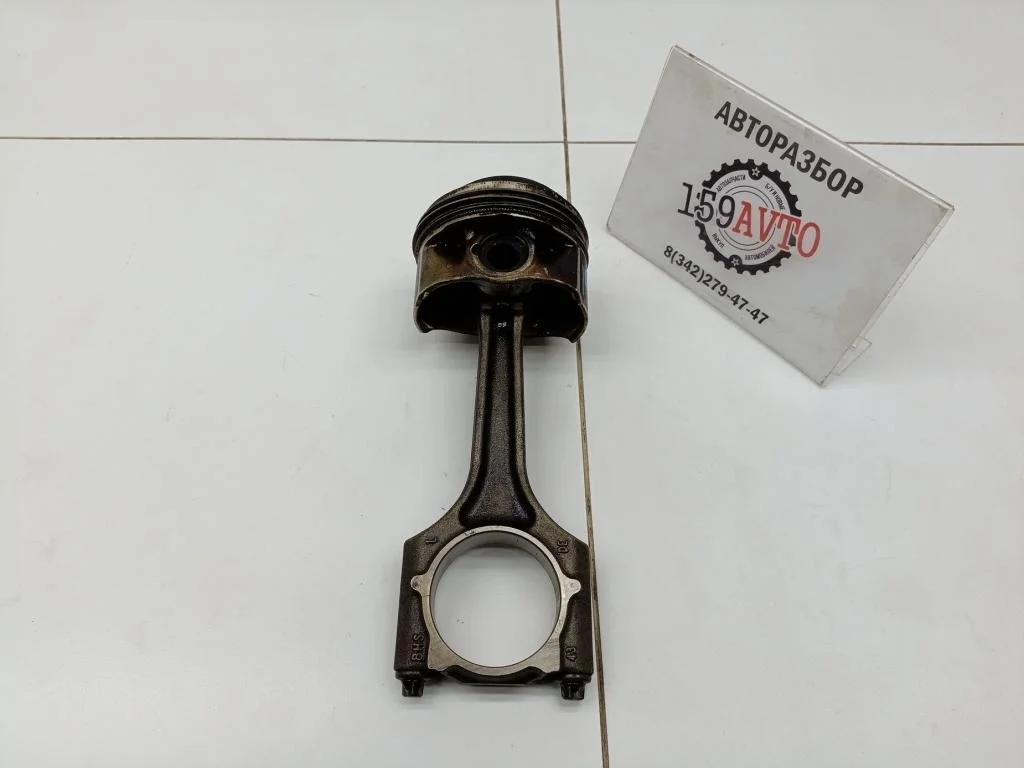 Поршень с шатуном Volkswagen Passat CC 2012