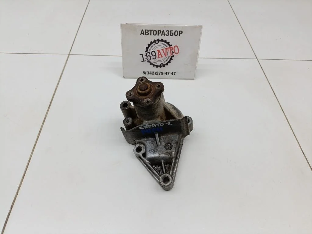 Помпа Kia Cerato 1 LD