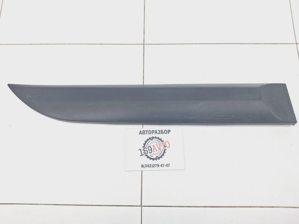 Молдинг задней правой двери Renault Fluence 2010