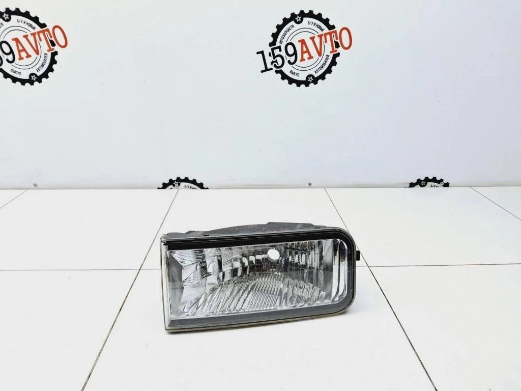 Фара противотуманная левая Toyota Land Cruiser J200