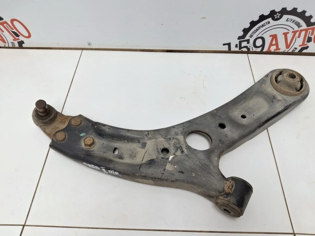 Рычаг передний правый Kia Ceed 2 2014 JD
