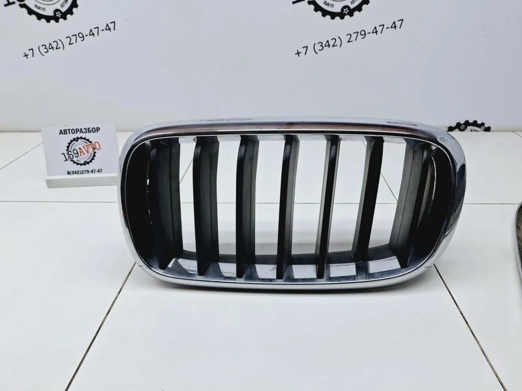 Решетка радиатора левая BMW X5 F15, F85