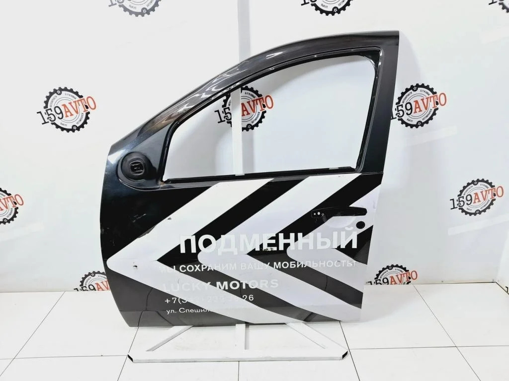 Дверь передняя левая Nissan Terrano D10
