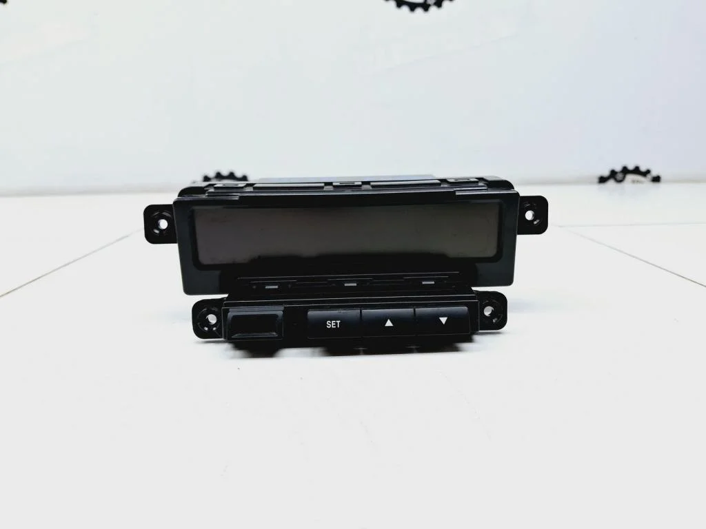 Дисплей информационный Kia Ceed 1