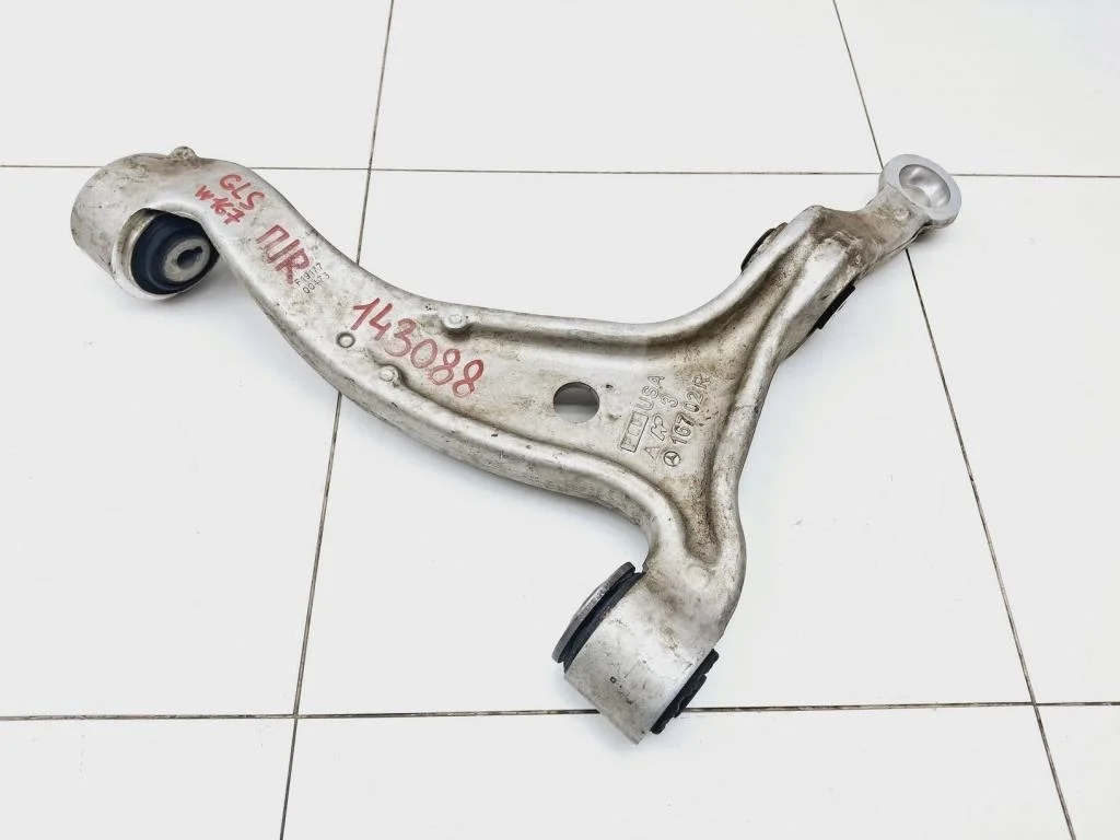 Рычаг передний нижний правый Mercedes-Benz GLS-Class X167