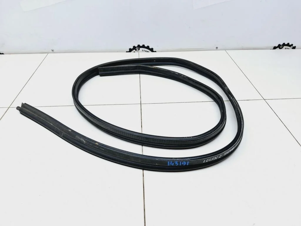 Уплотнитель багажника Renault Logan 2 L52