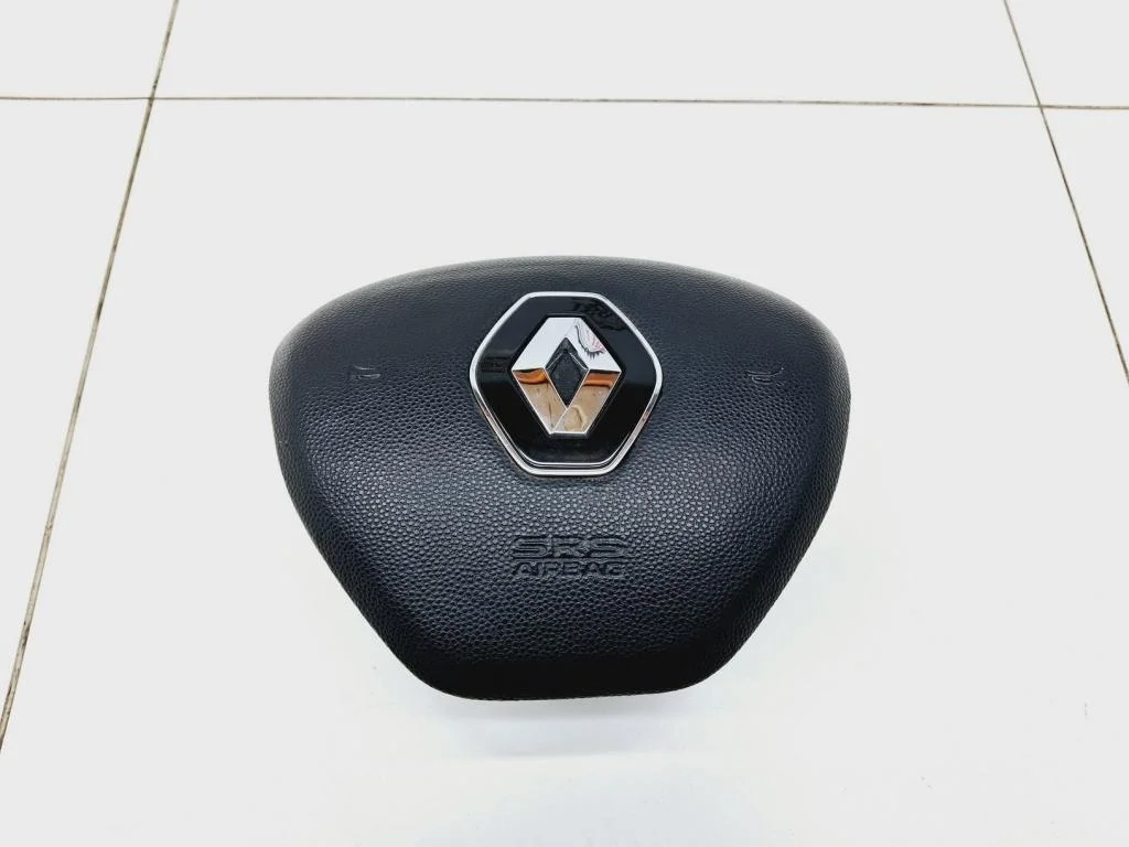Подушка безопасности в руль Renault Logan 2 2015 L52
