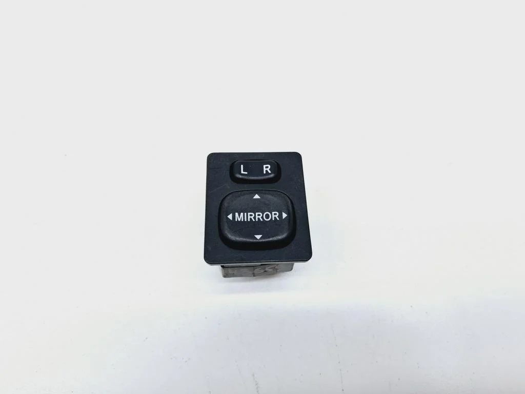 Переключатель регулировки зеркала Toyota RAV4 A30