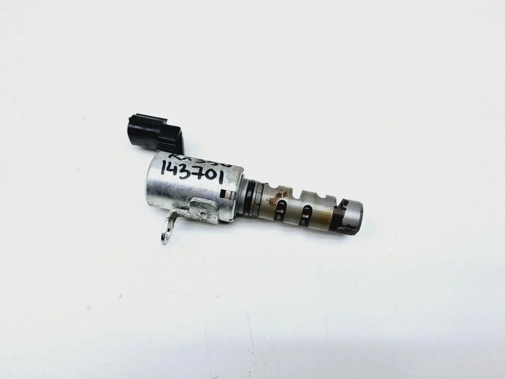 Клапан изменения фаз грм Lexus RX350 XU30