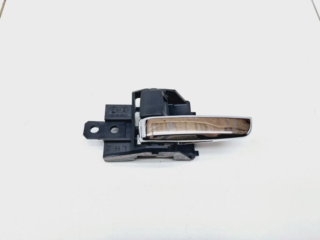 Ручка двери внутренняя левая Mitsubishi Outlander 3 2015 GF