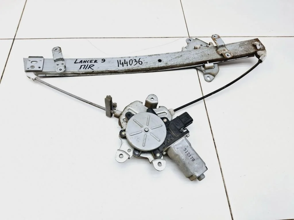 Стеклоподъемник передний правый Mitsubishi Lancer 9 CS