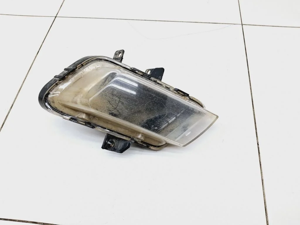 Фара противотуманная правая Kia Ceed 1