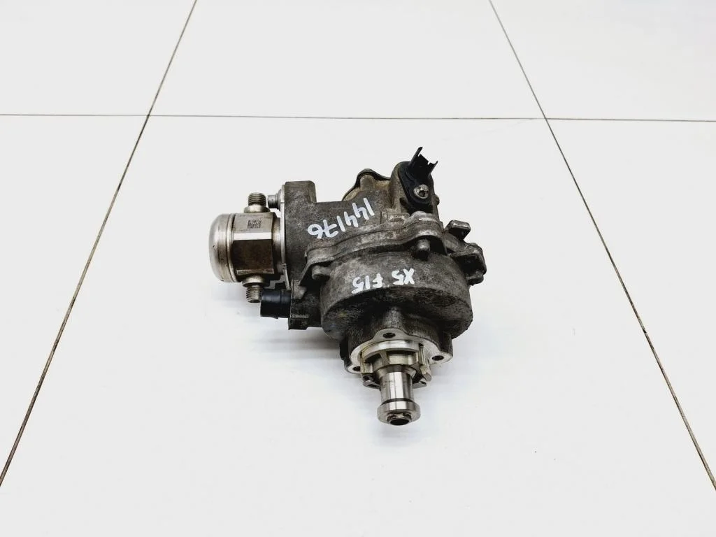 Насос тнвд бензиновый BMW X5 2014 F15