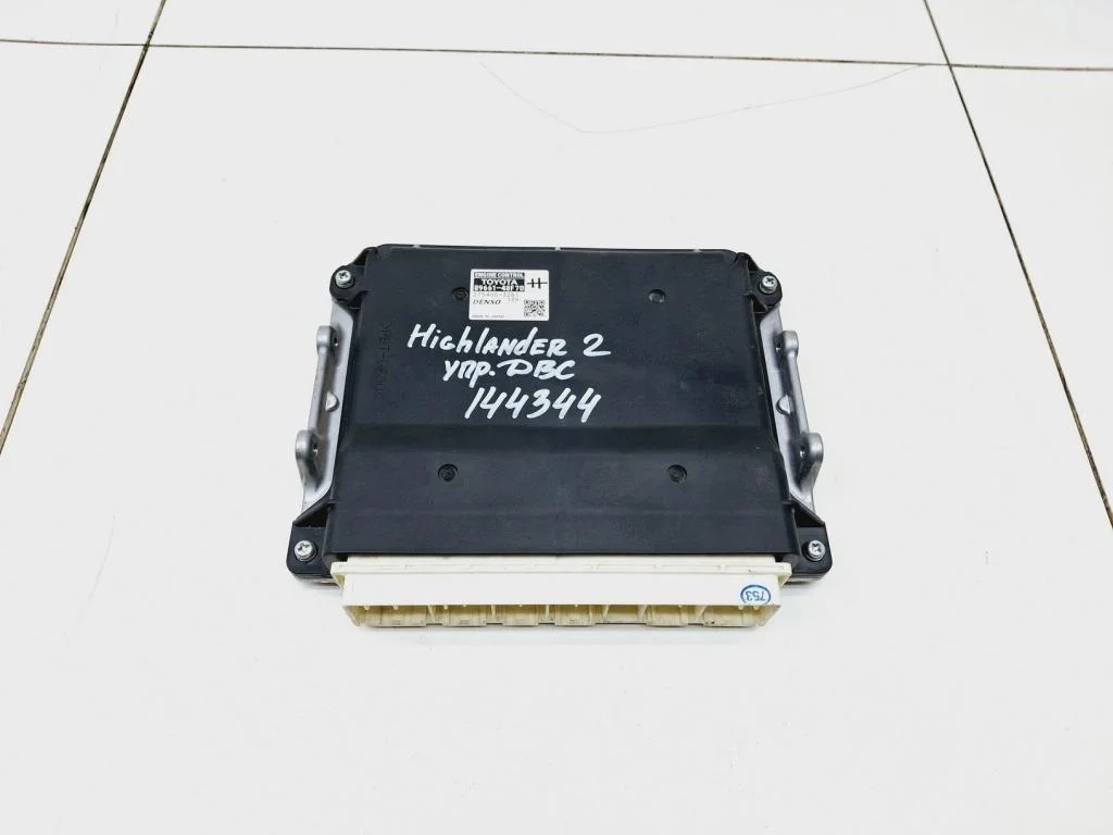 Блок управления двигателем Toyota Highlander 2 2011 XU40