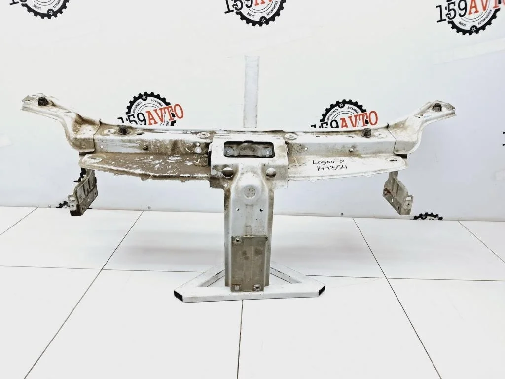 Панель передняя Renault Logan 2 L52