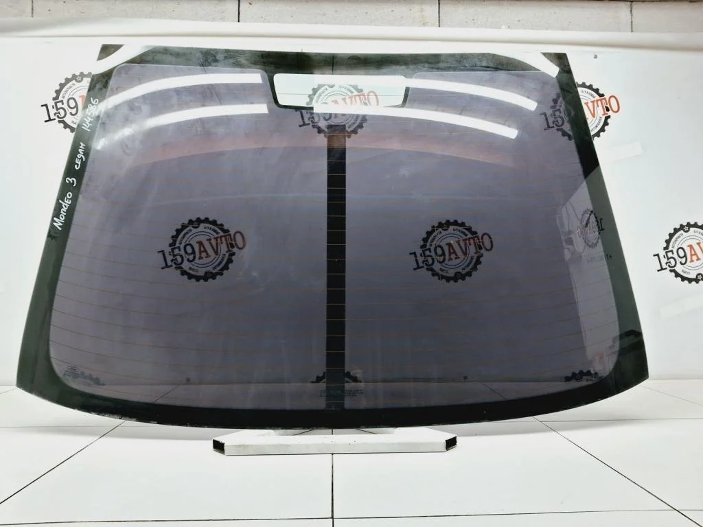 Стекло заднее Ford Mondeo 3