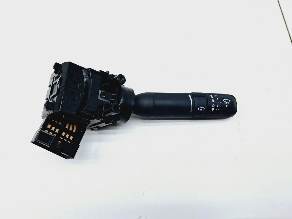 Переключатель поворотов подрулевой Kia RIO 4 2018 FB