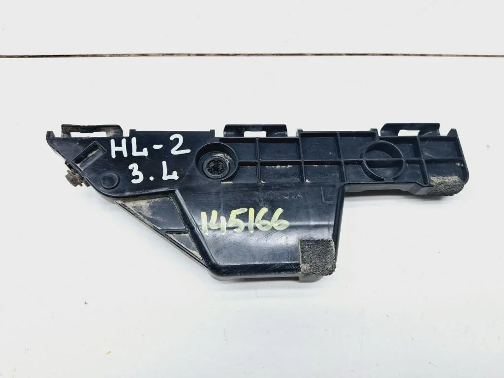 Кронштейн заднего бампера левый Toyota Highlander 2 2011 XU40