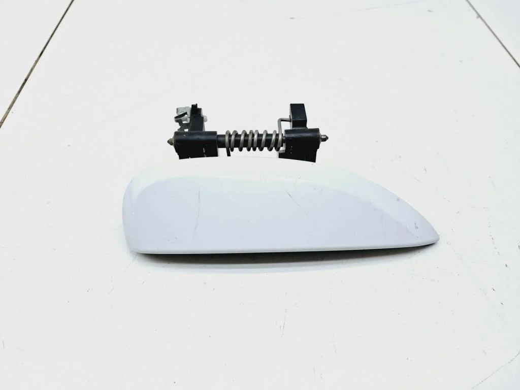 Ручка двери наружная правая Renault Logan 2 L52