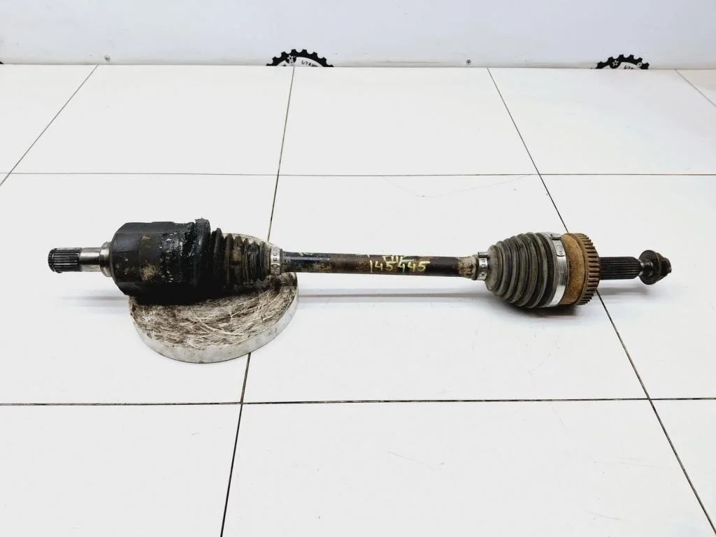 Полуось передняя левая Kia Sportage 3 2014 SL