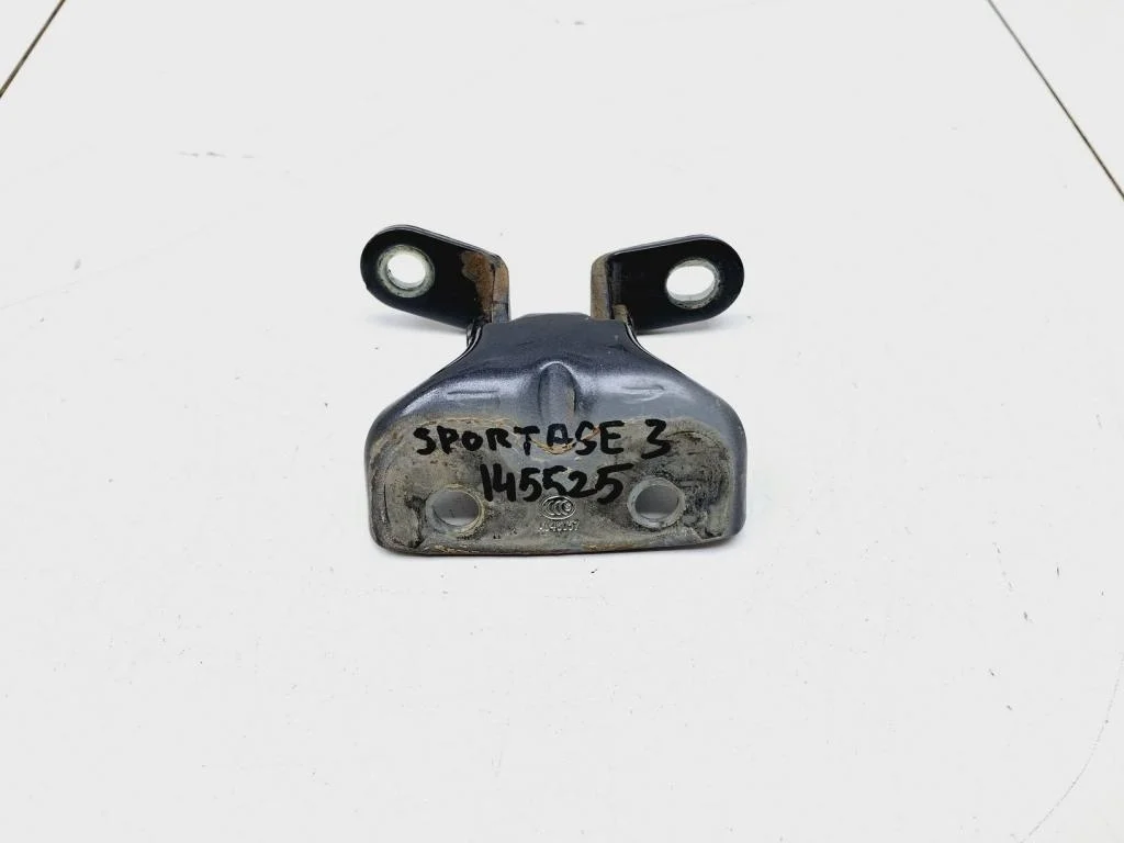 Петля двери задней правой верхняя Kia Sportage 3 2014 SL