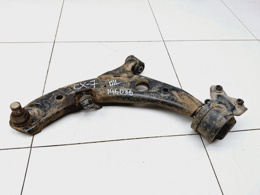 Рычаг передний нижний левый Mazda CX-7 2009 ER