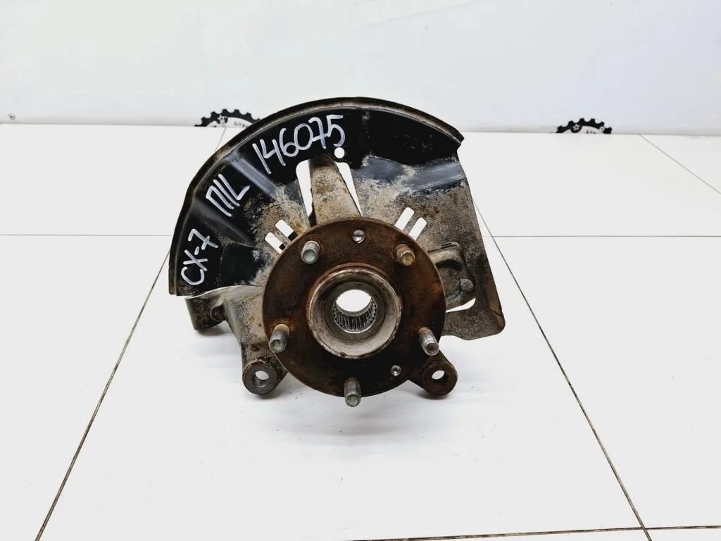 Кулак поворотный передний левый Mazda CX-7 2009 ER