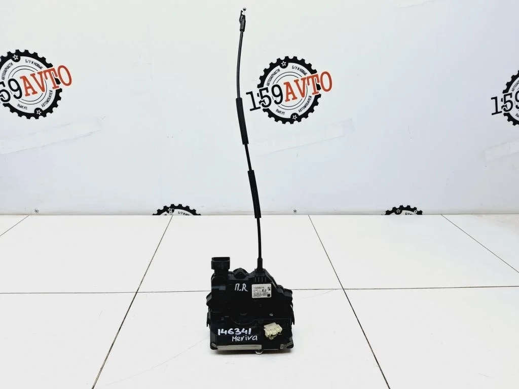 Замок двери передней правой Opel Meriva 2012 B