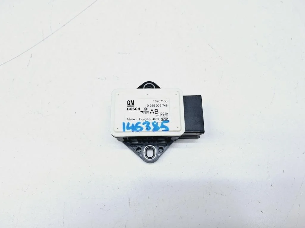 Датчик ускорения Opel Meriva 2012 B