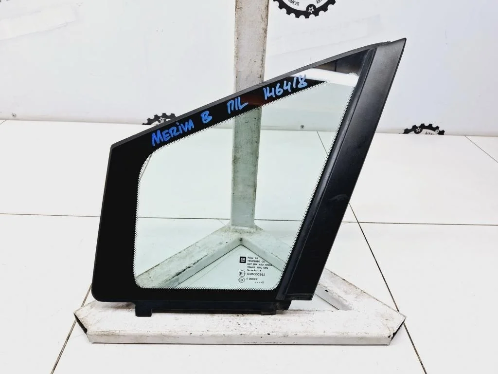 Стекло двери передней левой форточка Opel Meriva 2012 B