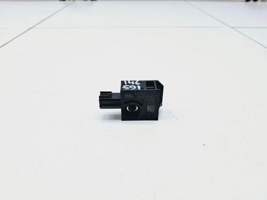 Датчик air bag Opel Meriva 2012