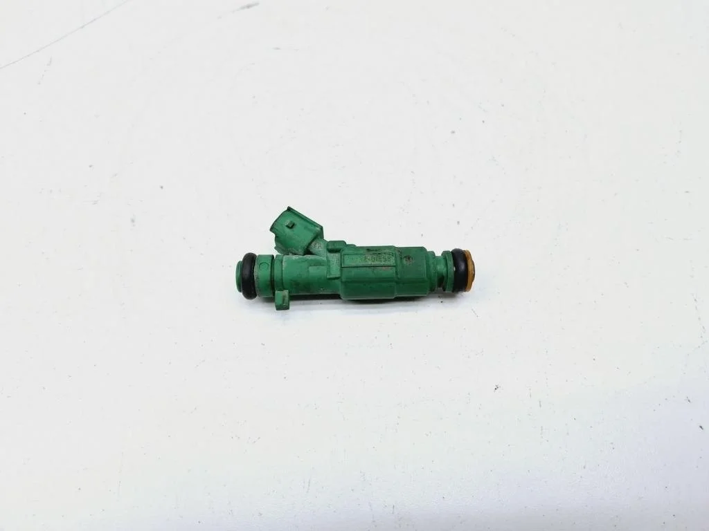 Форсунка топливная Kia Sportage 3 2014 SL