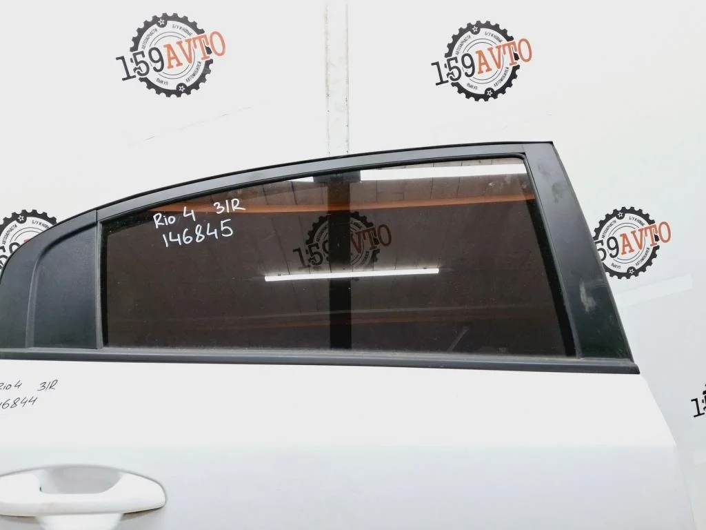 Стекло двери задней правой Kia RIO 4 FB