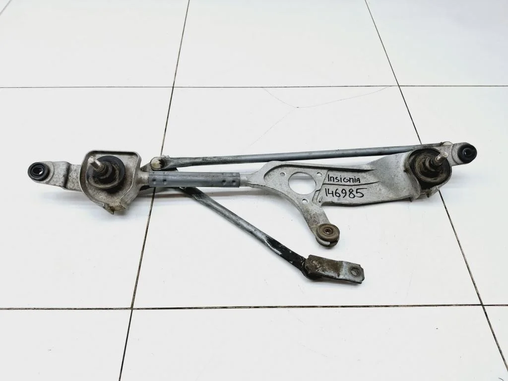 Трапеция дворников Opel Insignia 2017