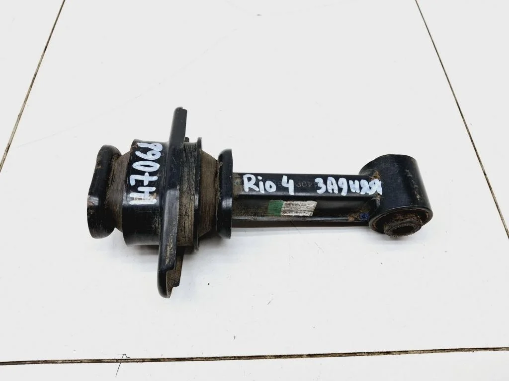 Опора двигателя задняя Kia RIO 4 FB