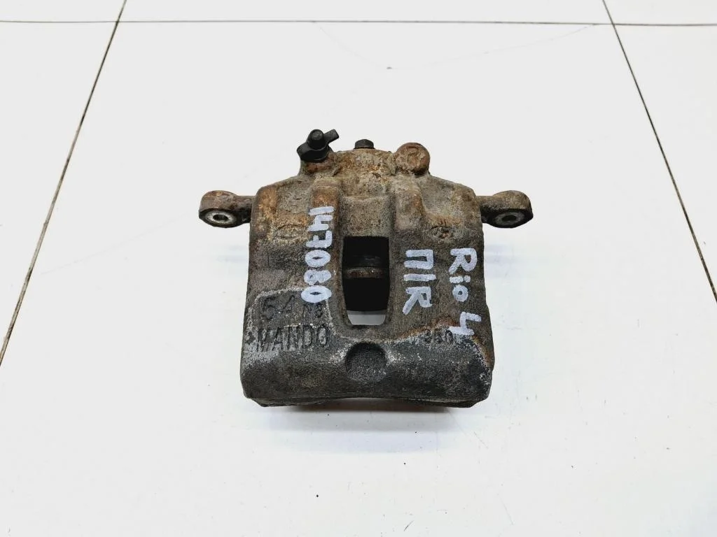 Суппорт передний правый Kia RIO 4 FB