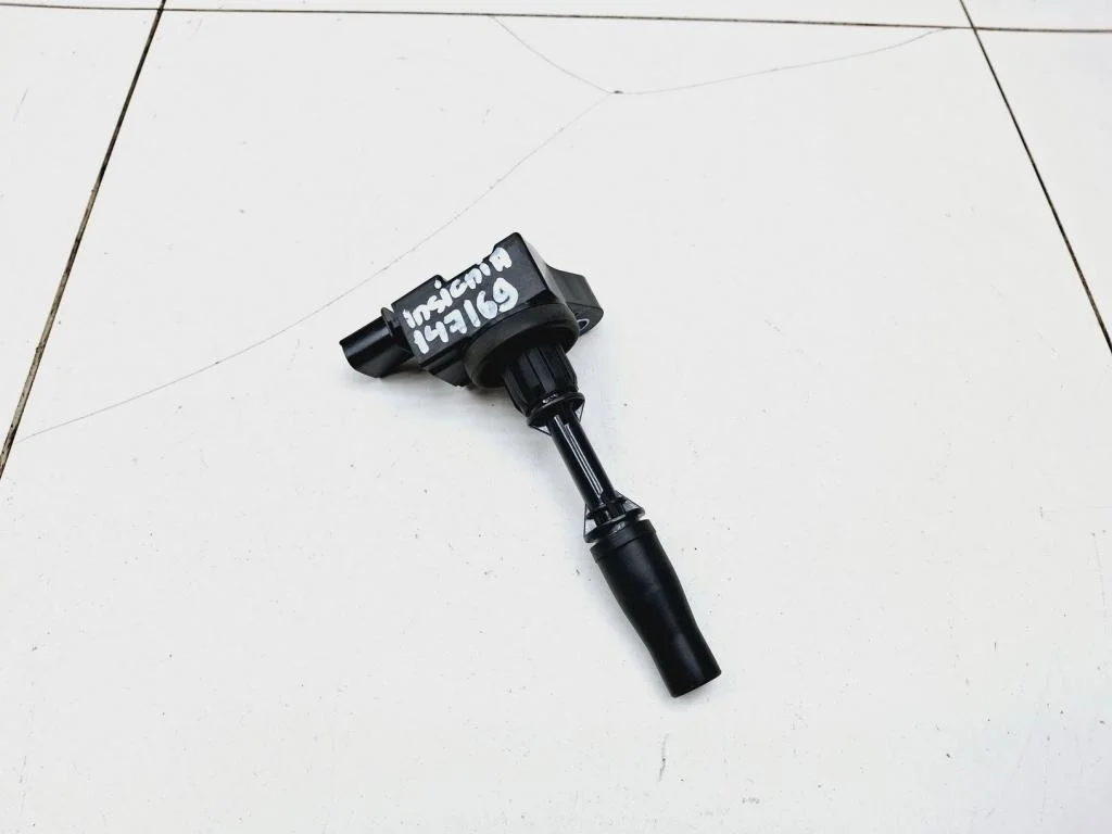 Катушка зажигания Opel Insignia 2017