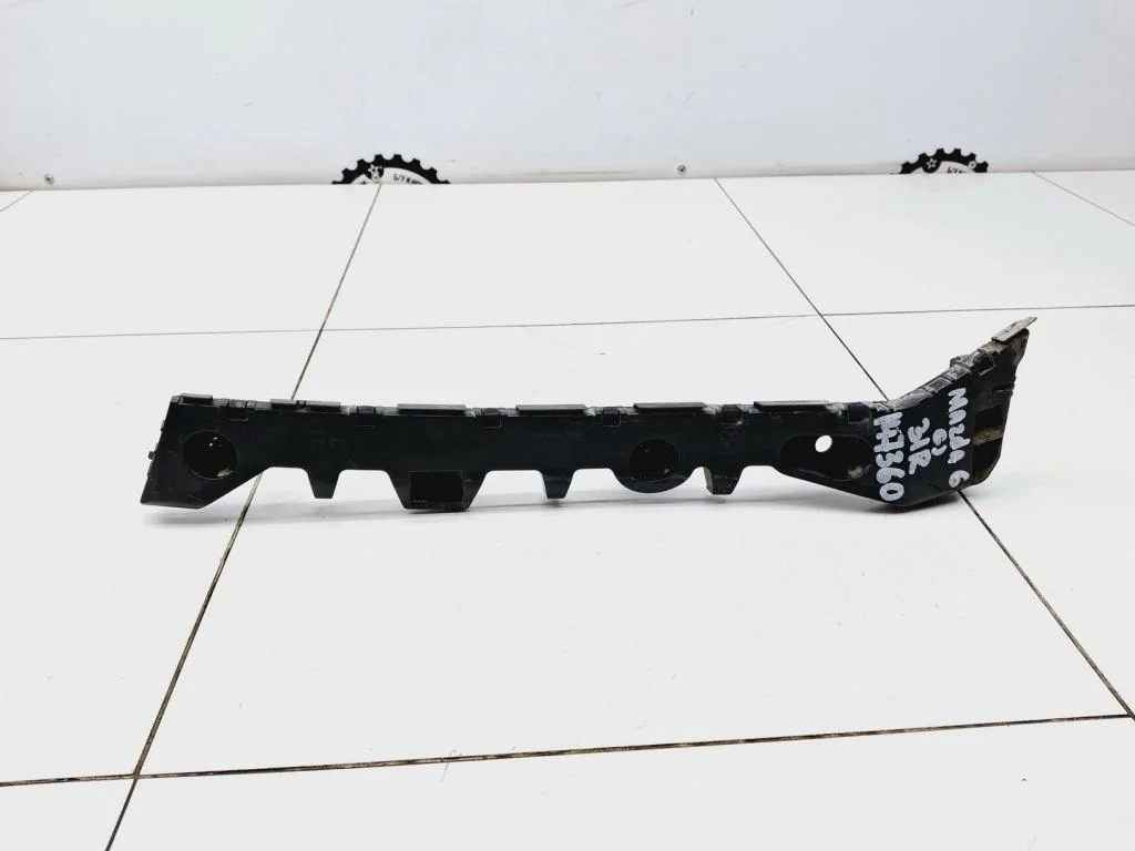 Кронштейн заднего бампера правый Mazda 6 2015 GJ, GL