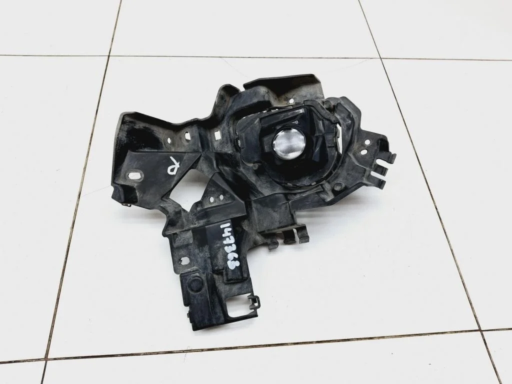 Фара противотуманная правая Mazda 6 2015 GJ, GL