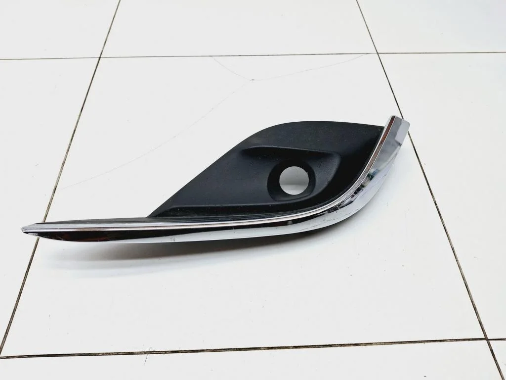 Рамка противотуманой фары правой Mazda 6 2015 GJ, GL