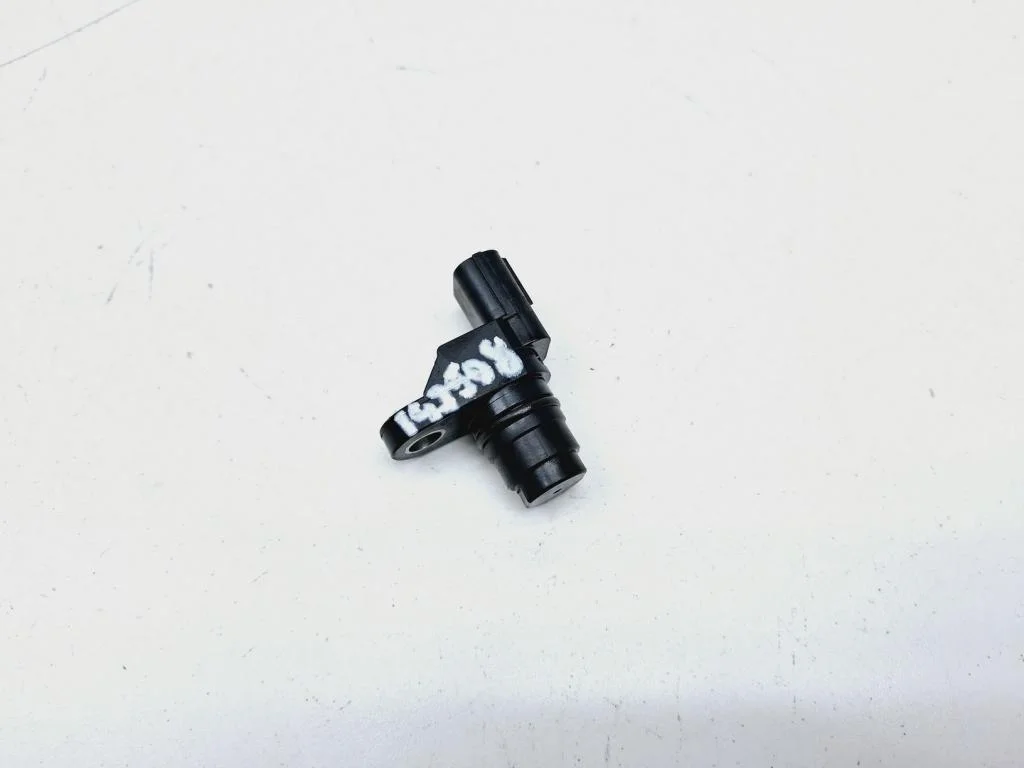 Датчик положения распредвала Honda Accord 7 CL