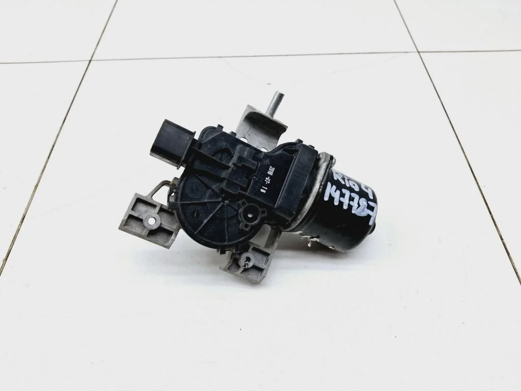 Моторчик дворников передний Kia RIO 4 FB