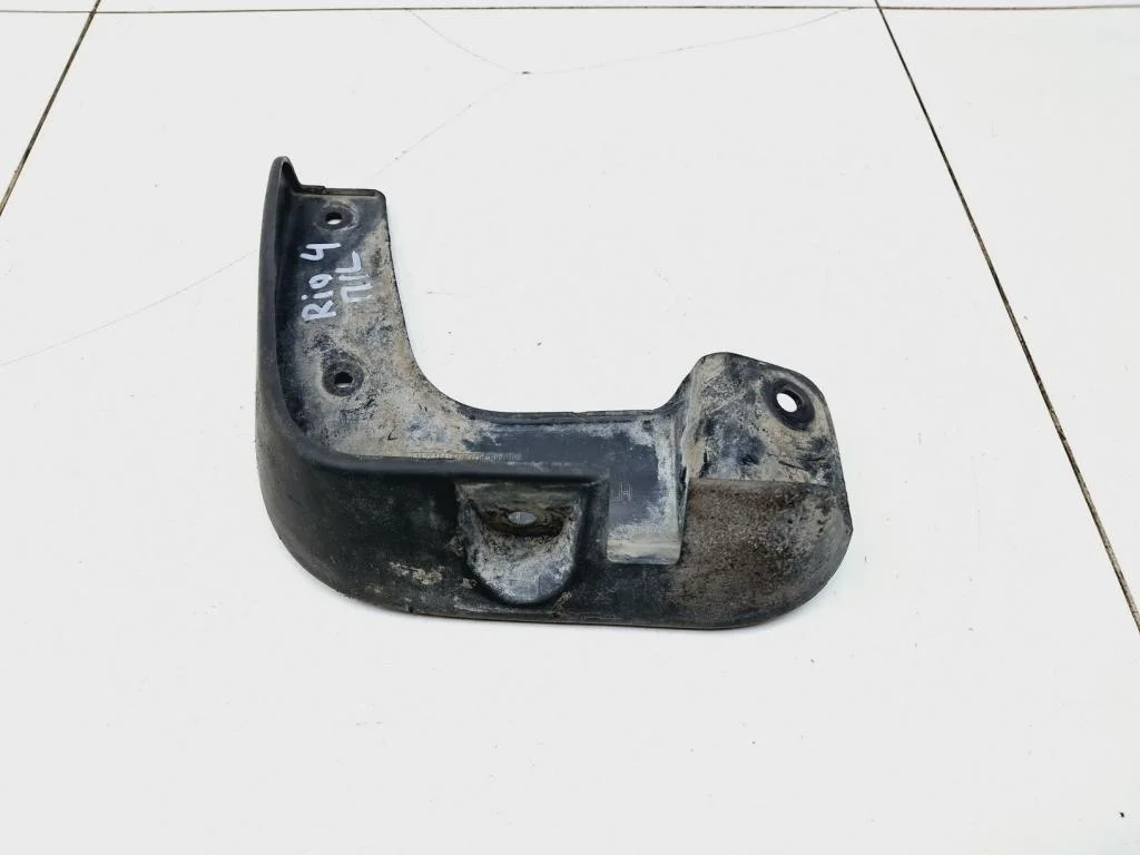 Брызговик передний левый Kia RIO 4 FB