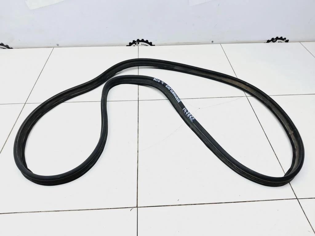 Уплотнитель багажника Kia RIO 4 FB