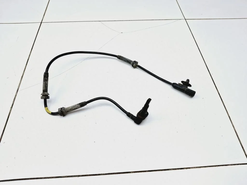 Датчик abs передний Renault Logan 2 L52