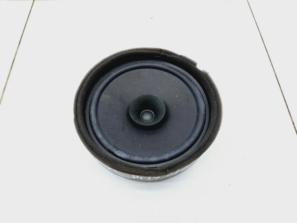 Динамик Mitsubishi ASX 2014